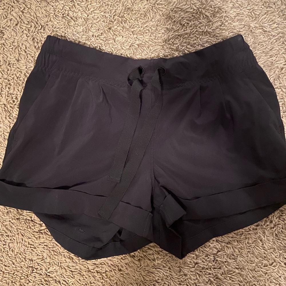 Lululemon Shorts with Pockets- Size 4